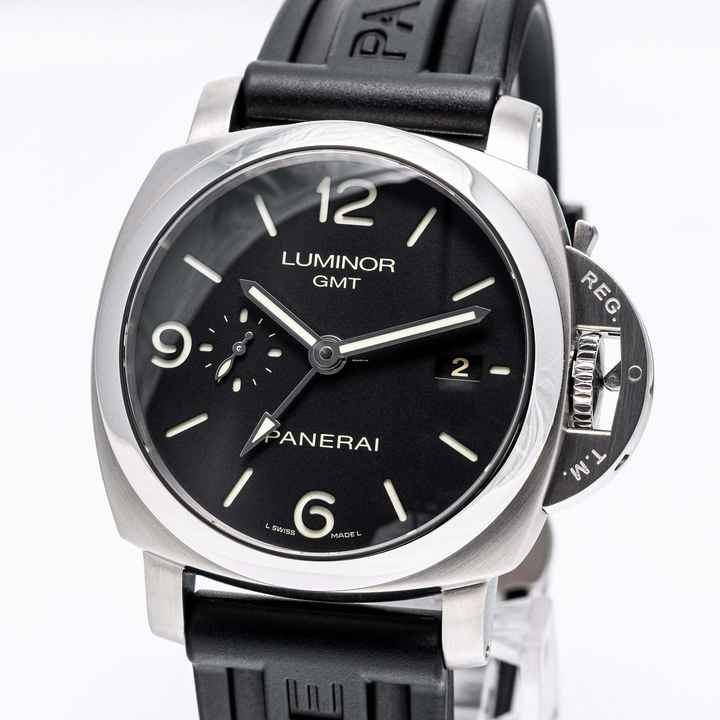  Panerai Luminor 1950 3 Days GMT Automatic 44 – PAM 00329– like NEW – 12/2011 Full Set 