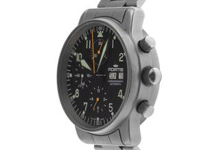 Thumbnail von Fortis Flieger (Submodel) Day-Date Ref.597.10.141 1995 Box&Beschreibung sehr gut Vintage Flieger Day-Date Chronograph Glasboden