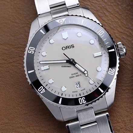  Oris Divers Date 39mm 01 733 NEW FULL SET 