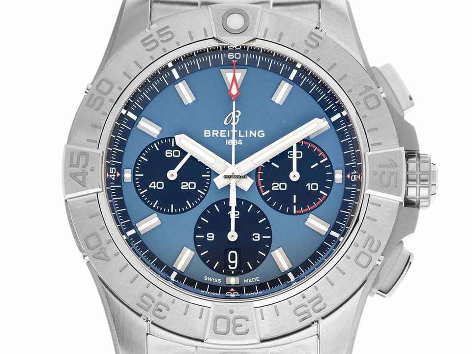  Breitling Avenger B01 Ref.AB0147101C1A1 2024 Full Set Ungetragen Avenger B01 Chronograph 