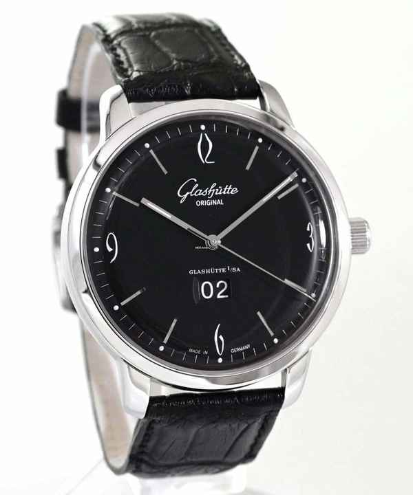  Glashütte Original Sixties Panoramadatum Großdatum Ref 2-39-47-03-02-04 