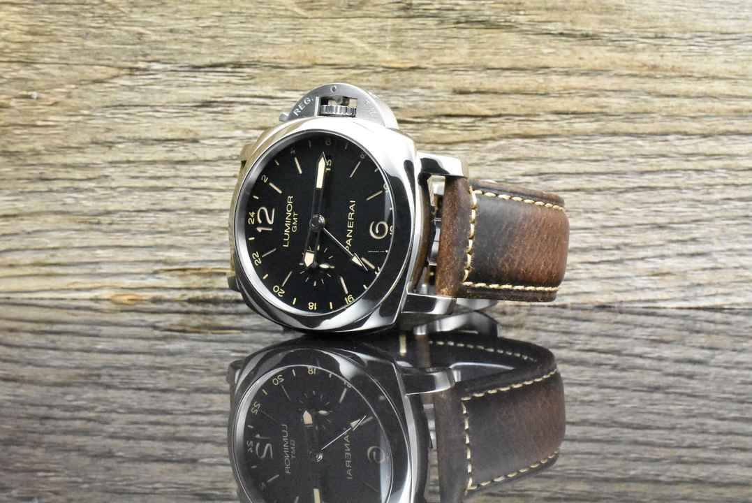  Panerai Luminor 1950 3 Days GMT Automatic 44MM PAM00531 - B&P 2015 