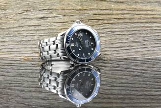 Thumbnail von Omega Seamaster Diver 300 M 40th Anniversary James Bond Limited Edition Vintage B&P 2003