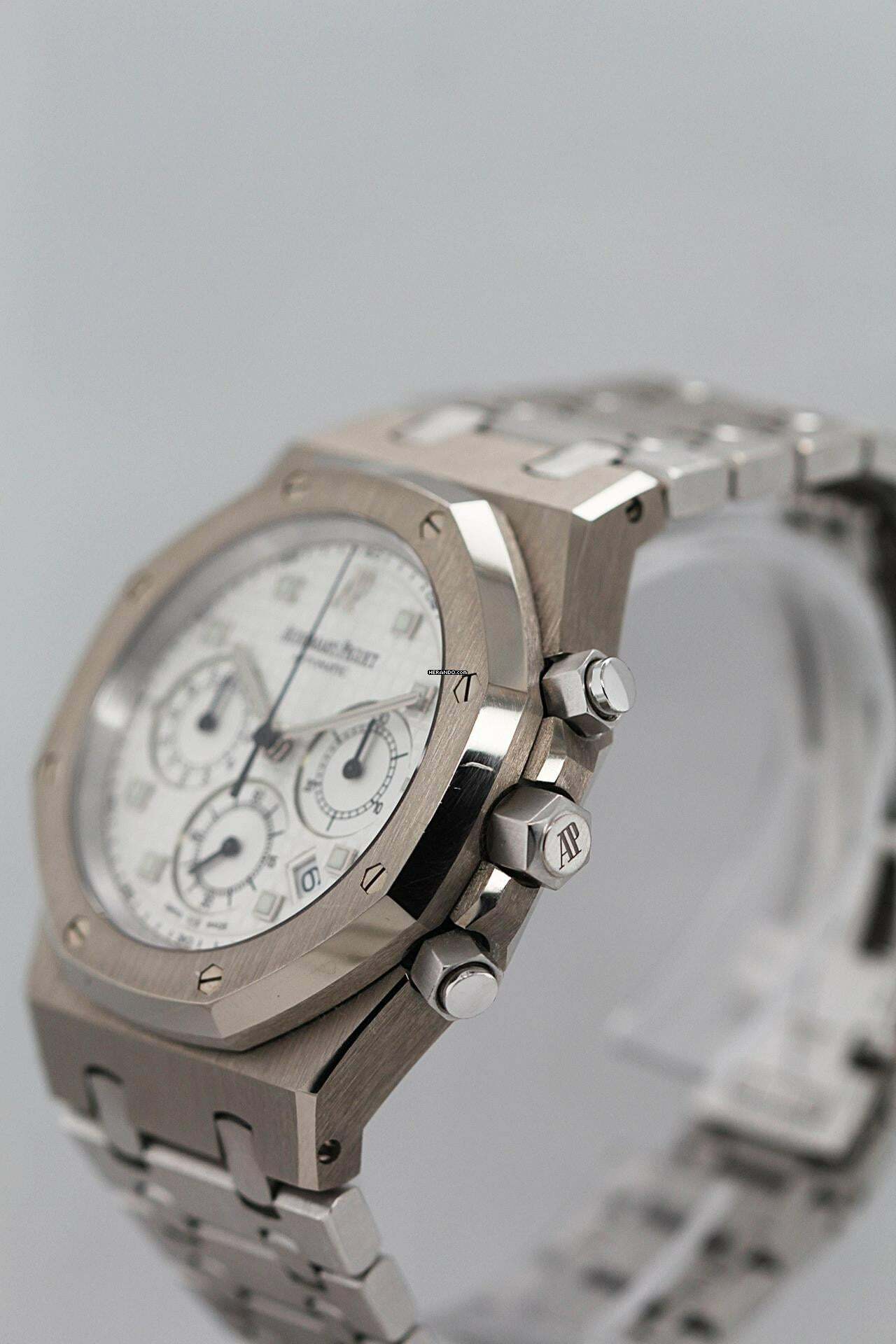 Thumbnail von Audemars Piguet Royal Oak Chronograph original AP Certificate and Box
