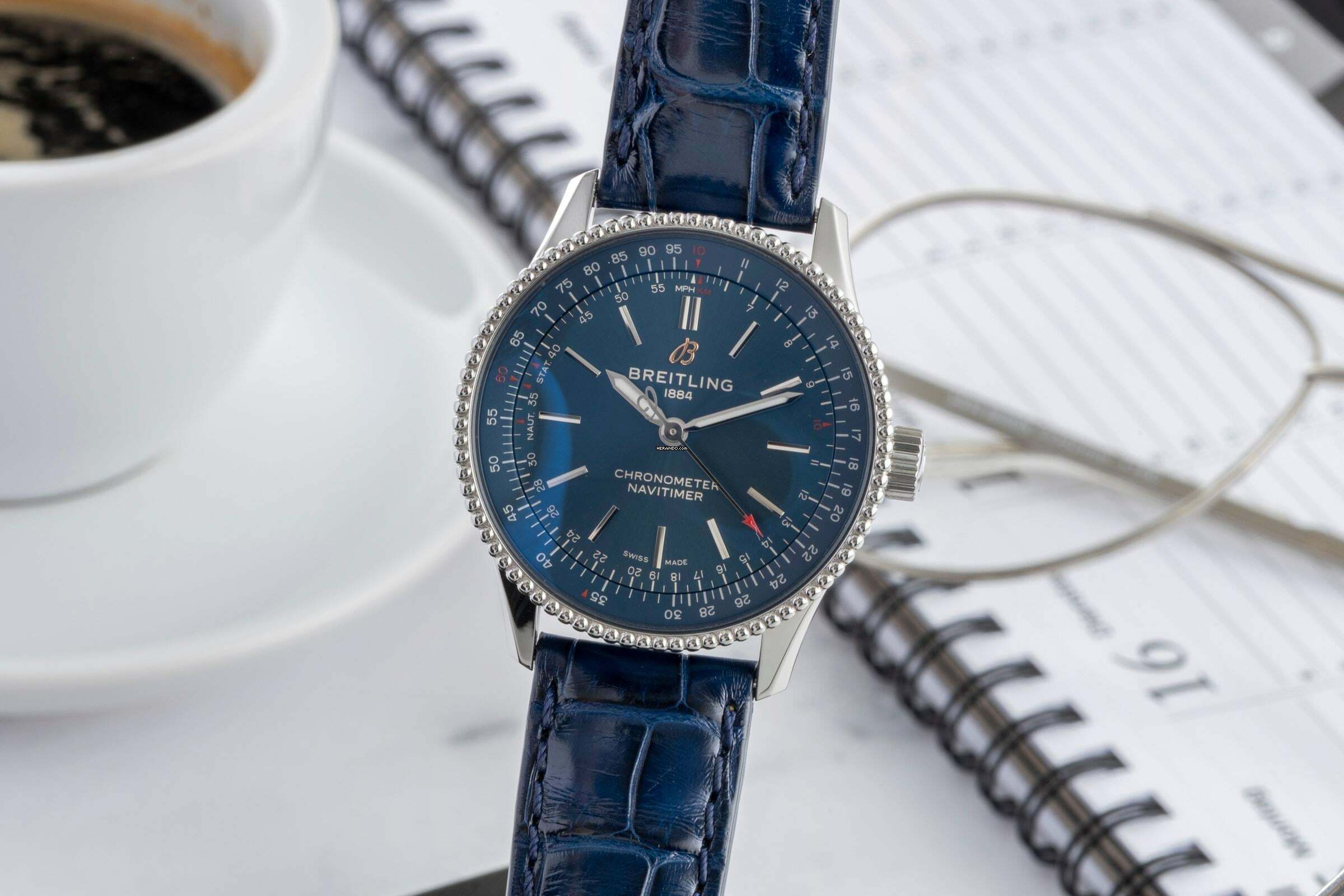  Breitling Navitimer 35 Edelstahl Automatik Medium Ref A17395161C1P2 Papiere 2024 