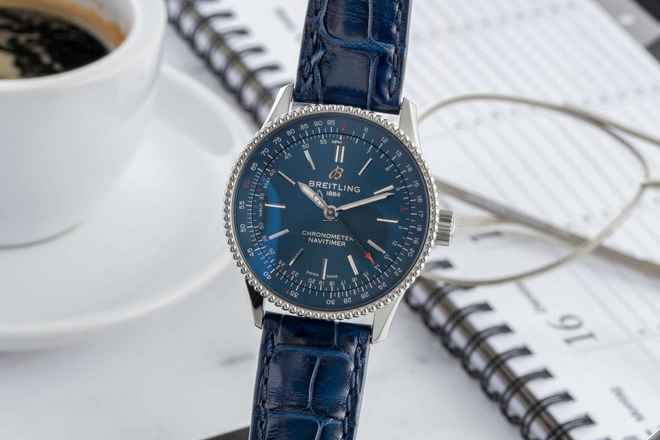  Breitling Navitimer 35 Edelstahl Automatik Medium Ref A17395161C1P2 Papiere 2024 