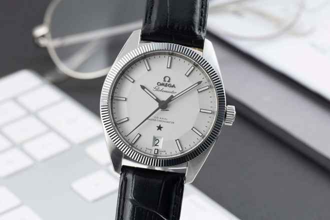  Omega Globemaster Constellation Globemaster Automatik Stahl Ref. 130.33.39.21.02.001 B&P 