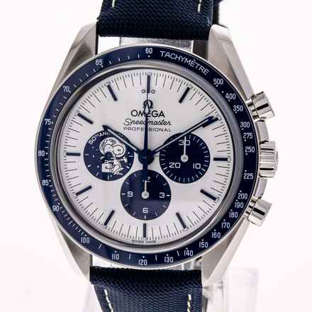  Omega Speedmaster Professional Moonwatch 50th 'Silver Snoopy Award' – 310.32.42.50.02.001 – NEW & Unworn – 11/2025 Full 