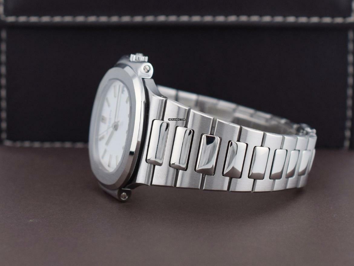 Thumbnail von Patek Philippe Nautilus 3800/1a White Dial - Very Rare - Service Patek