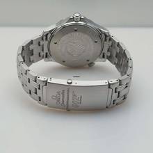 Thumbnail von Omega Seamaster Diver 300 M James Bond 40 Anniversar 25378000 top cond. not polished in its original condition!