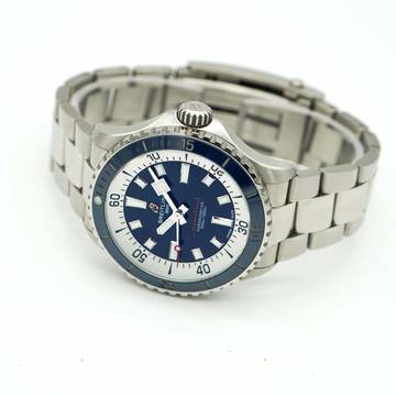 Breitling Superocean 42 Automatic 42