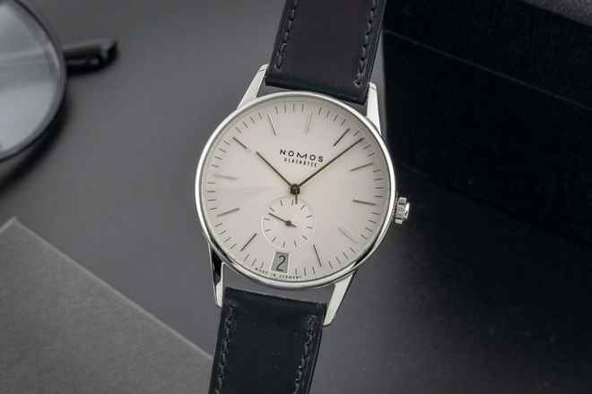  NOMOS Orion Datum Glashütte Orion 38 Datum Stahl Handaufzug Herrenuhr Ref. 381 Klassiker 