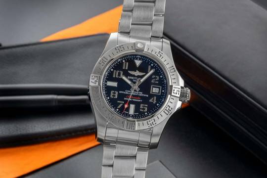  Breitling Avenger II Seawolf Stahl Automatik Ref. A1733110/BC31 B&P 2014 