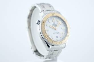 Thumbnail von Omega Seamaster Diver 300 M Paris 2024 - With Box And Papers - Unworn 522.21.42.20.04.001 2023