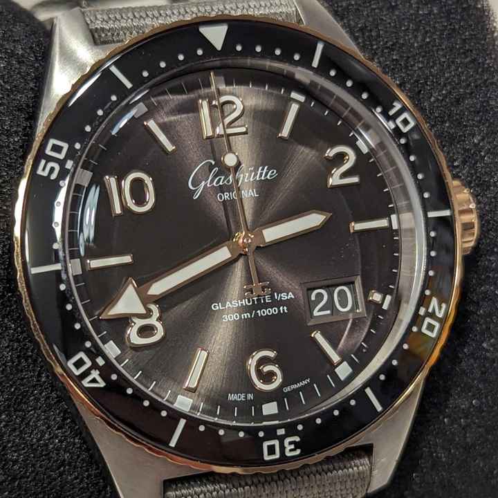  Glashütte Original SeaQ Panoramadatum Panorama Date NEW FULL SET 