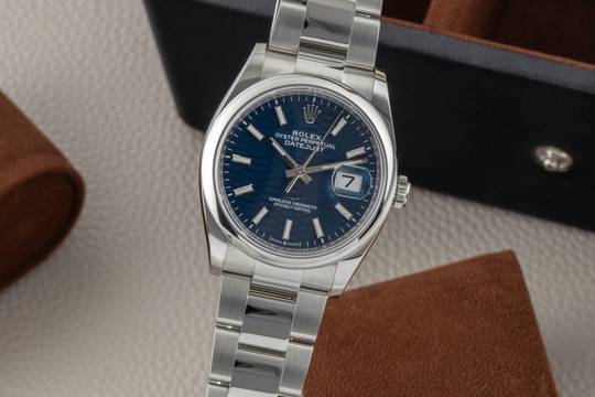 Rolex Datejust 36 Blue Motif Dial Oyster Stahl Automatik Ref. 126200 B&P 2023 