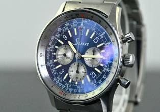 Thumbnail von Sinn 903 rare Vintage Navigation Chronograph | blue & purple dial | Titanium