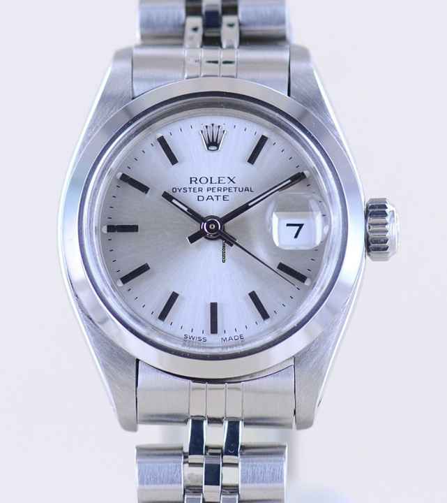  Rolex Oyster Perpetual Lady Date silver index dial Jubiléband 26mm polished Bezel 