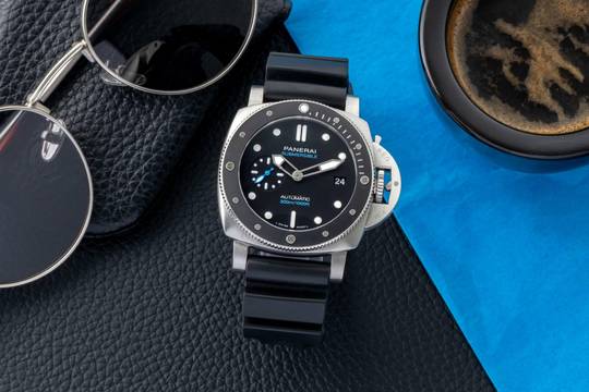  Panerai Luminor Submersible Stahl Automatik Herrenuhr PAM00683 B&P 