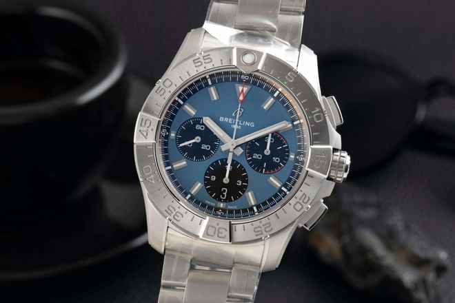  Breitling Avenger B01 Chronograph 44 Edelstahl Ref. AB0147101C1A1 