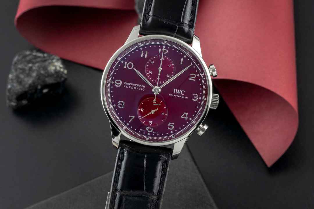  IWC Portugieser Chronograph Red Dial Stahl Automatik Herrenuhr Ref. IW371616 
