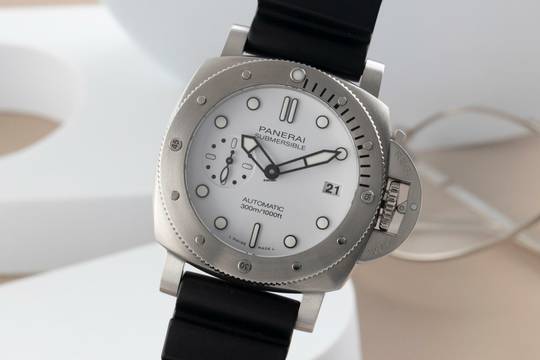  Panerai Submersible Edelstahl Automatik Herrenuhr Ref. PAM01223 B&P 2021 