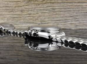 Thumbnail von Omega Speedmaster Broad Arrow 3551.50.00 Black Dial Automatik - Full Set 2002