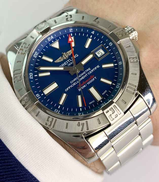  Breitling Avenger II GMT a3239011 Full Set Blue Dial Box Papers a3239011 
