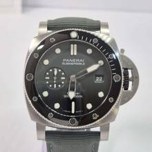 Thumbnail von Panerai Submersible Quarantaquattro Grigio Roccia Ceramic 44mm Automático Completo