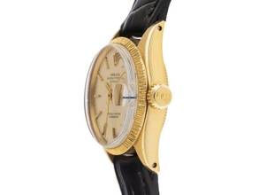 Thumbnail von Rolex Lady-Datejust Ref.6527 1967 Box&Beschreibung sehr gut Vintage Datejust Lady Rindengravur open 6/9 18kt Gelbgold