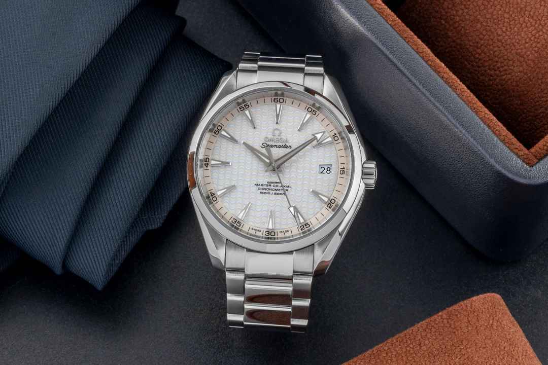Omega Seamaster Aqua Terra 150M Co-Axial Montre pour homme 231.10.42.21.02.006 B&P