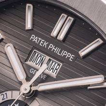 Thumbnail von Patek Philippe Nautilus Annual Calendar – 5726A-001 – like NEW – 07/2019 Full Set