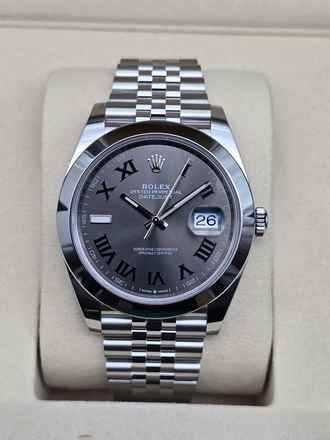 Rolex Datejust 41 41mm 126300 cadran Wimbledon bracelet Jubilee État neuf Ensemble complet 3-2026