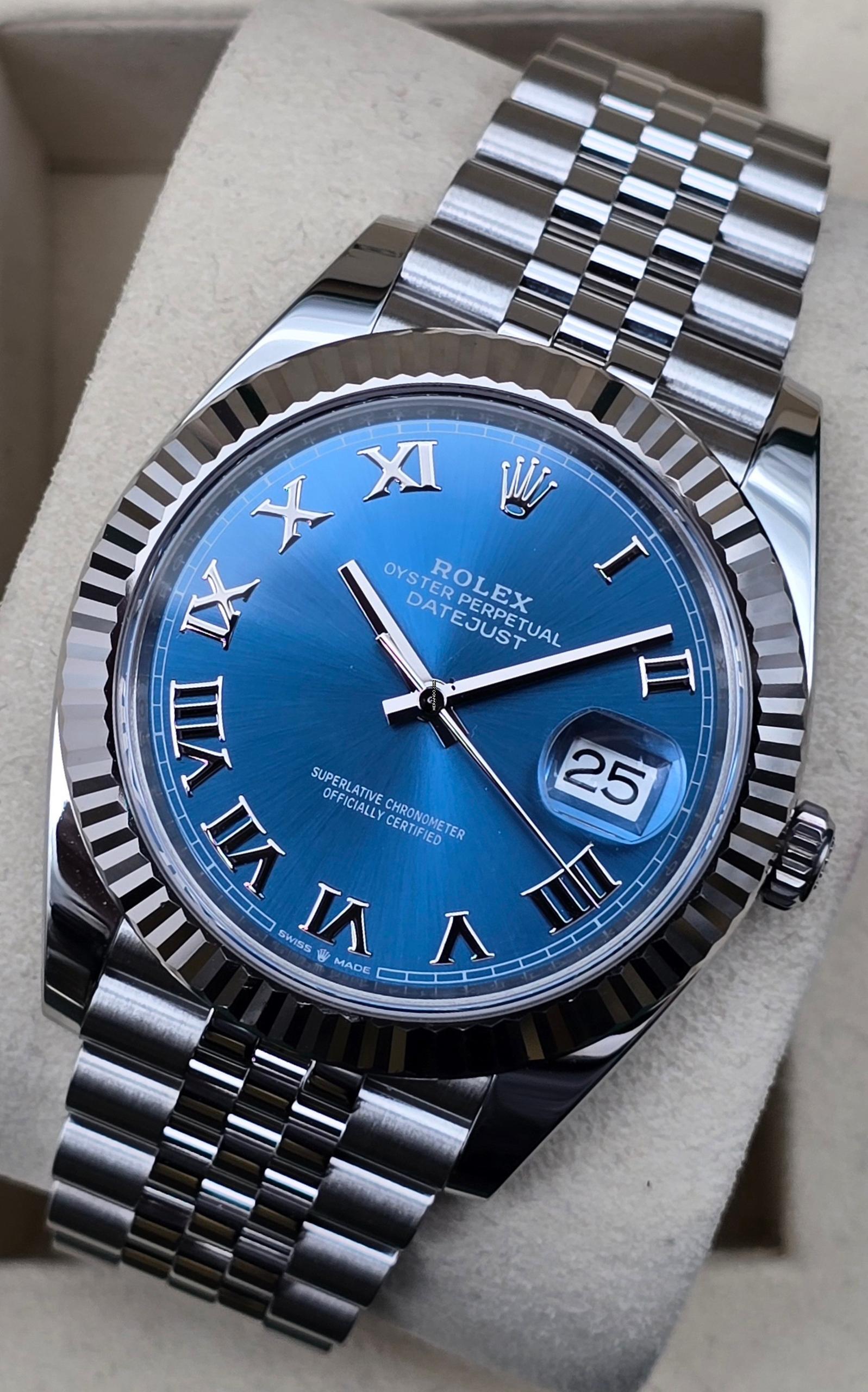 Rolex Datejust 41 41mm Jubilee 126334 Blue Roman dial / Azzuro Blue Like New Condition Full Set 11-2025