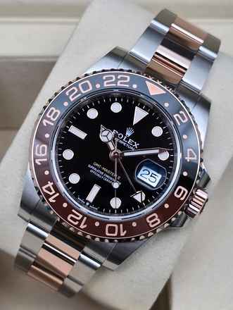 Rolex GMT-Master II 126711CHNR 'Rootbeer' Neuf / État neuf Ensemble complet 2-2026