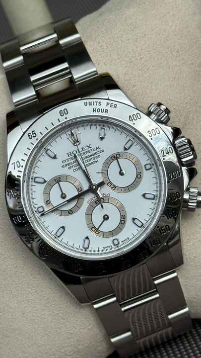  Rolex Daytona Excellent condition serviced white dial 
