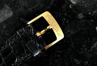 Thumbnail von Chopard Tonneau Date | 2247 | Automatic | Full Set 2002 | yellow gold