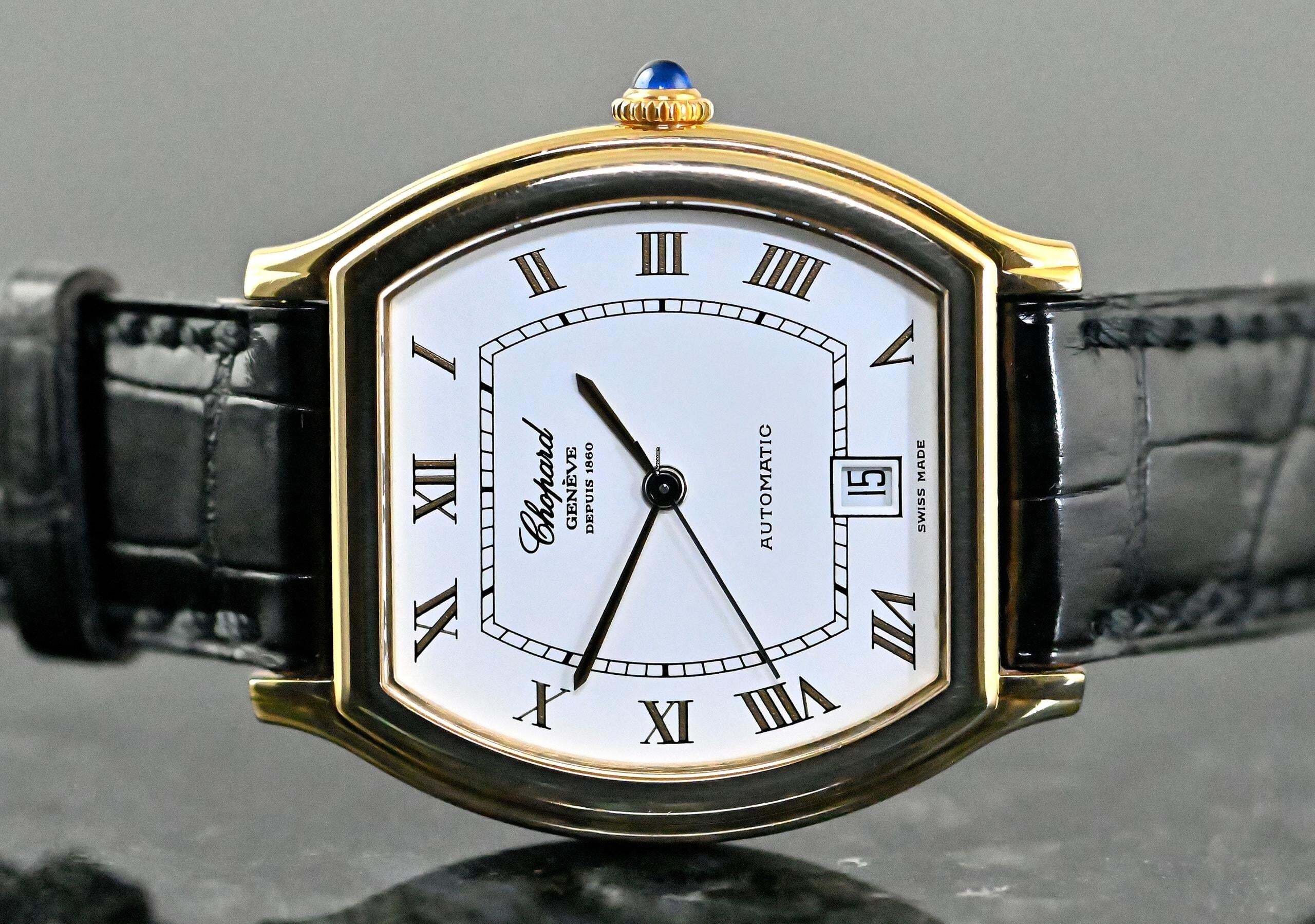 Thumbnail von Chopard Tonneau Date | 2247 | Automatic | Full Set 2002 | yellow gold