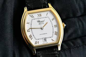 Thumbnail von Chopard Tonneau Date | 2247 | Automatic | Full Set 2002 | yellow gold