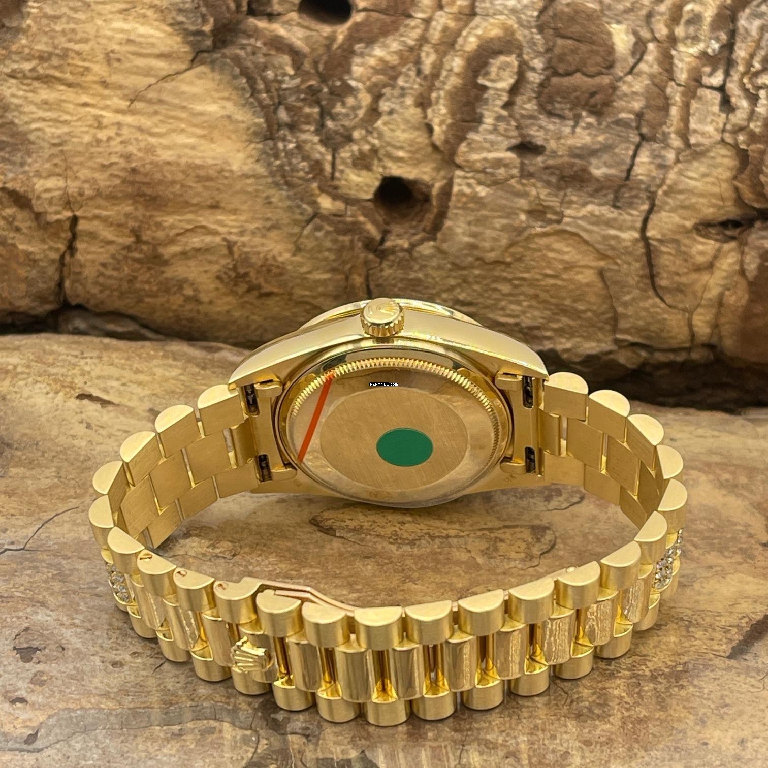 Thumbnail von Rolex Day-Date 36 Oyster Perpetual Day-Date I Factory Set Diamonds - Full Set 1985 - Ref. 18138