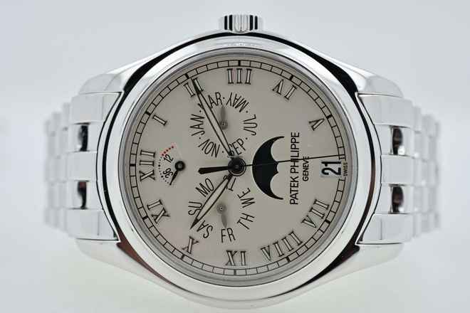  Patek Philippe Annual Calendar 18k White Gold 5036/1G-017 Patek Service 03/2026 