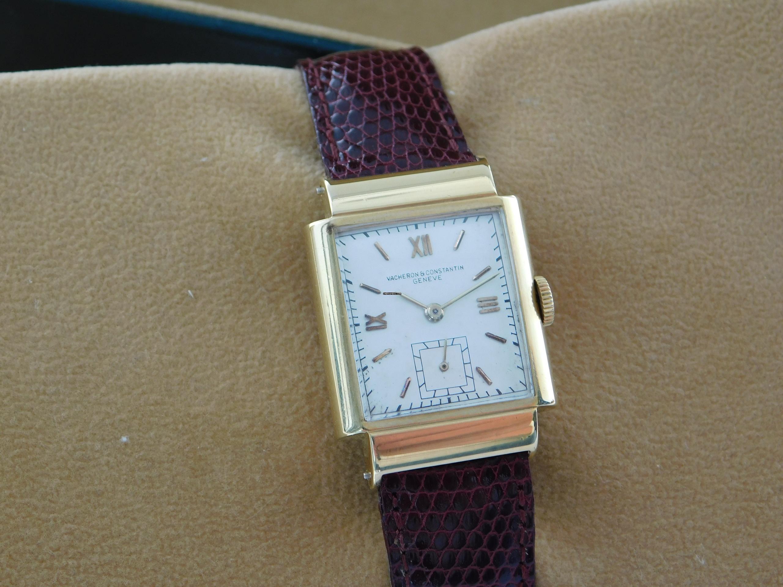 Thumbnail von Vacheron Constantin Tank Vintage Tank 18 Karat Gelbgold RARE Kaliber V 458 Handaufzug 25 x 35 mm unpolished original condition Rare C 458