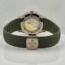 Thumbnail von Patek Philippe Aquanaut White Gold Khaki Green 42mm Automatic Complete