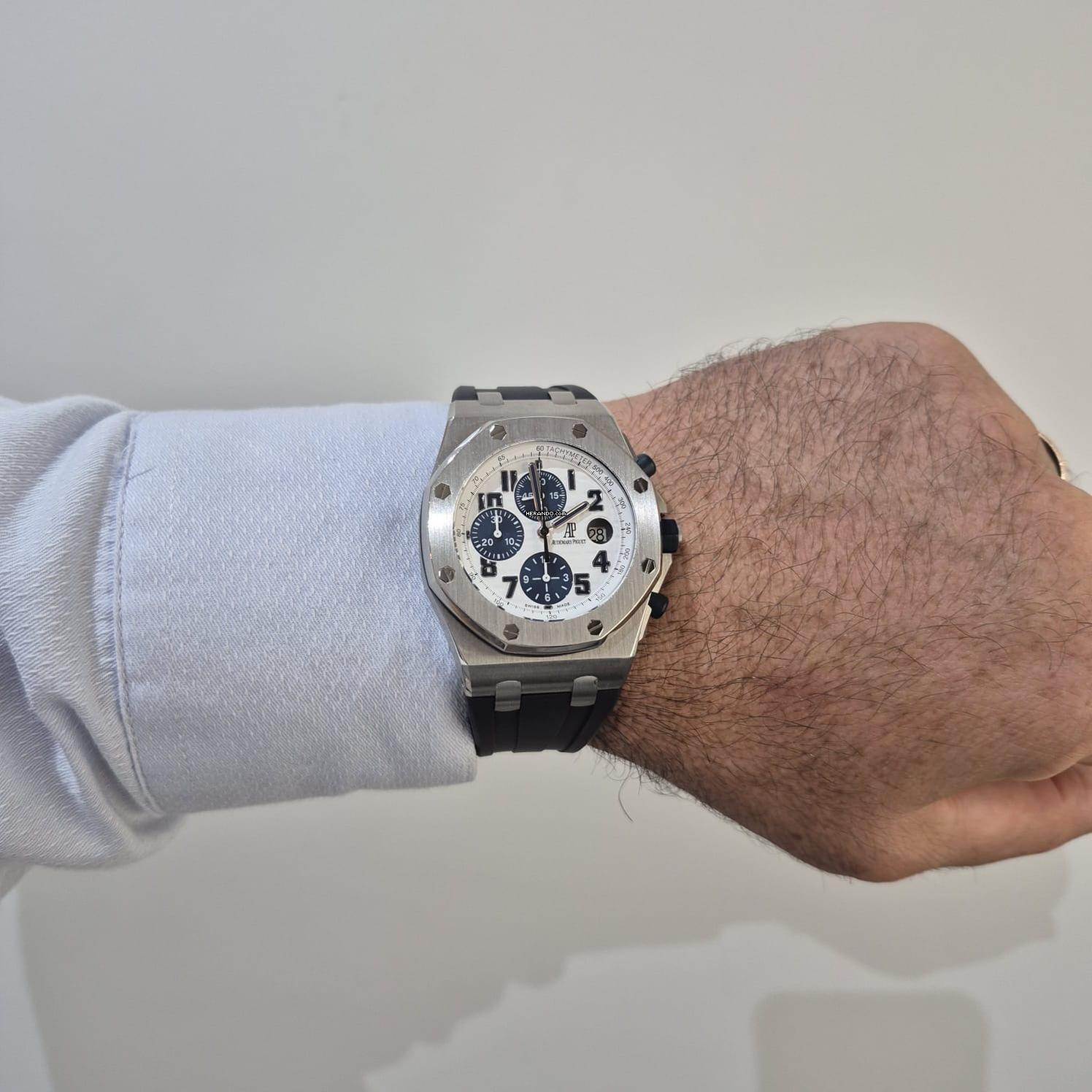 Thumbnail von Audemars Piguet Royal Oak Offshore Chronograph Navy 42mm Automático Completo