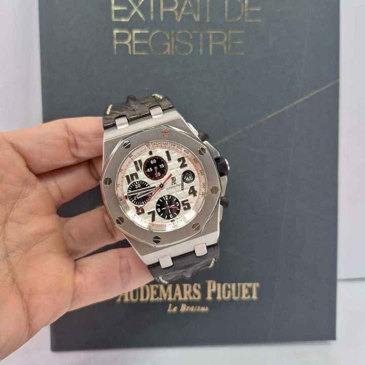 Audemars Piguet Royal Oak Offshore Chronograph Panda 42mm Automatický Kompletní