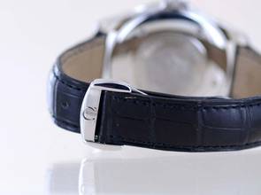 Thumbnail von Reloj de vestir Omega De Ville Co-Axial Power Reserve con esfera negra, automático, de 39 mm