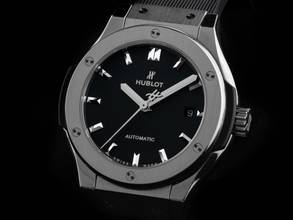 Thumbnail von Hublot Classic Fusion Ref.582.NX.1170.RX 2018 Full Set wie Neu Vintage Classic Fusion Titan Kautschuk Faltschließe