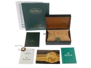 Thumbnail von Rolex Oyster Perpetual Date Ref.15210 1997 LC 100 Full Set sehr gut Vintage Oyster Perpetual Date Stahl