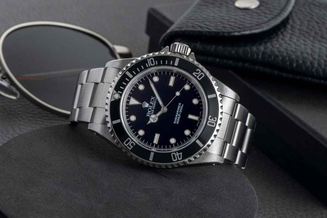  Rolex Submariner (No Date) Stahl Automatik Herrenuhr Ref. 114060 Klassiker 