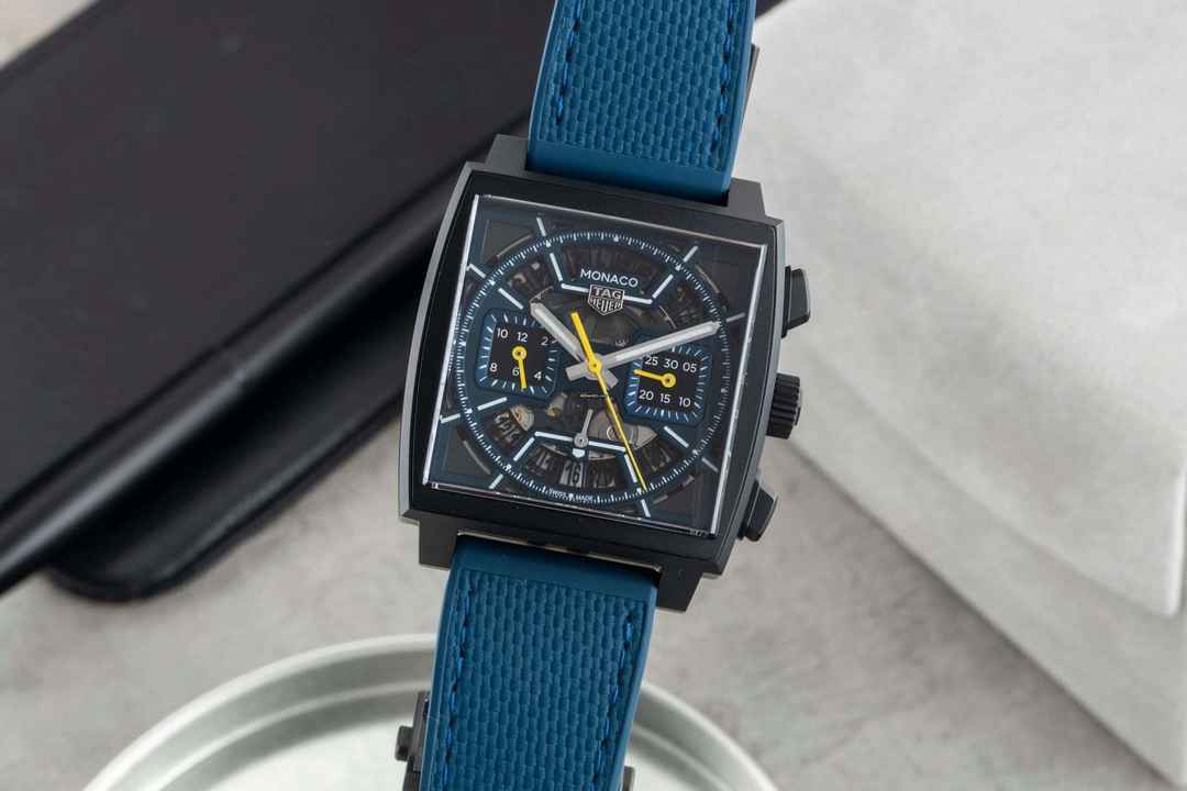  TAG Heuer Monaco Chronograph Titan/DLC Ref. CBL2188.FT6261 Box & Papiere 2024 